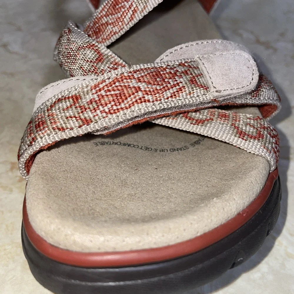 Taos Zen Sandals Tan‎ & Burnt Orange 6 Strappy Comfort Sandal